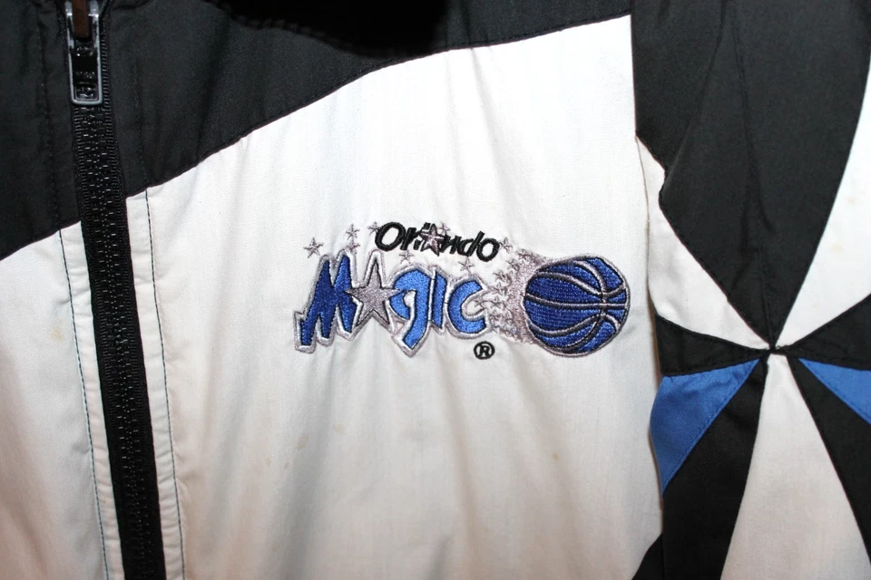Vintage Pro Player Orlando Magic NBA Puffer Jacket White Blue Embroidered Mens L - Image 3 of 4