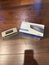 Bose SoundLink Mini Portable Speaker Silver  Free Silicone Cover