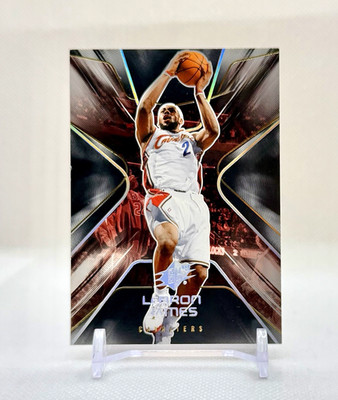 LEBRON JAMES HOLO FOIL   2006-07 Upper Deck SPX #15 Cleveland Cavaliers HOF