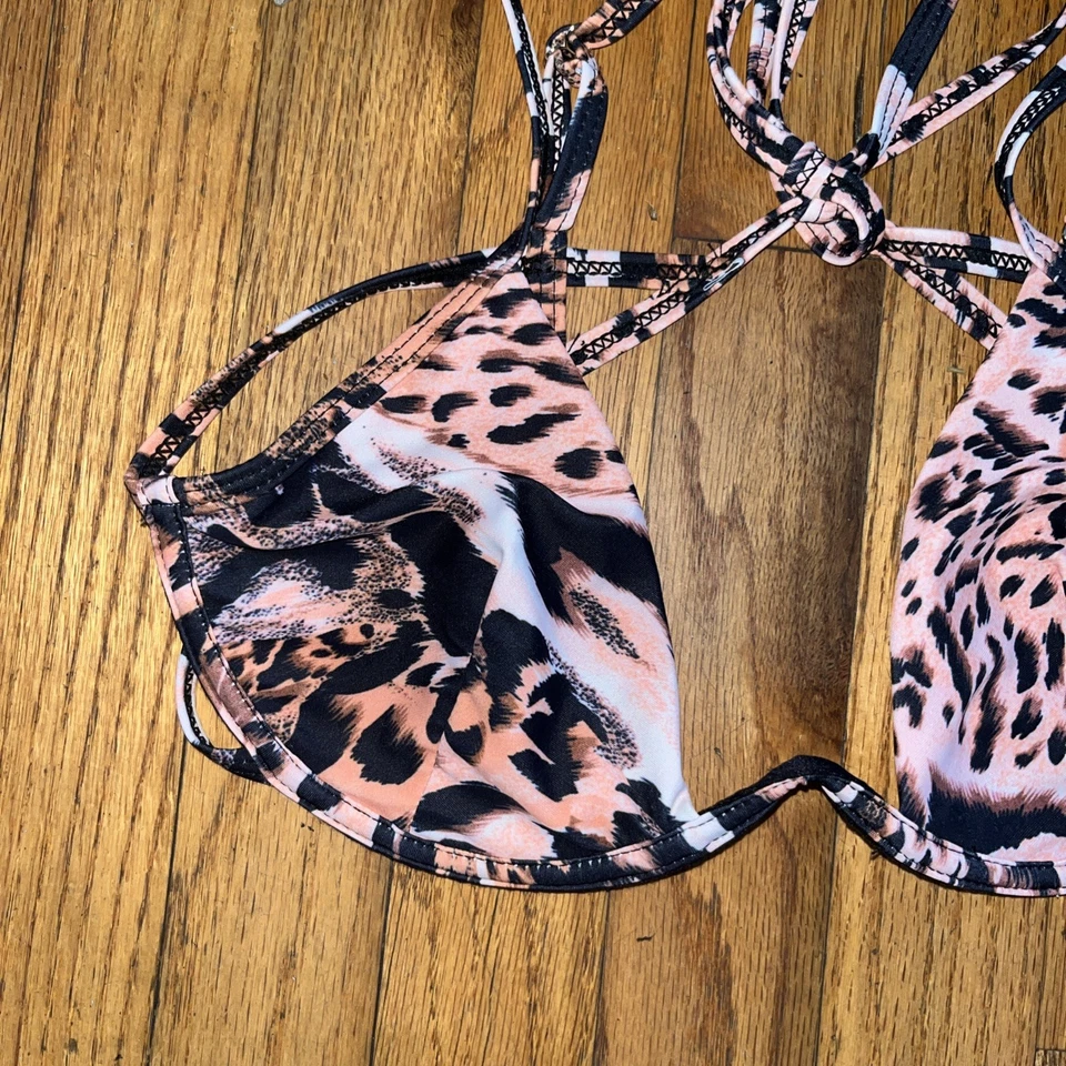 Top de natación Missguided para mujer talla 8 estampado tropical acolchado animal nuevo con etiquetas Foto 2 de 4