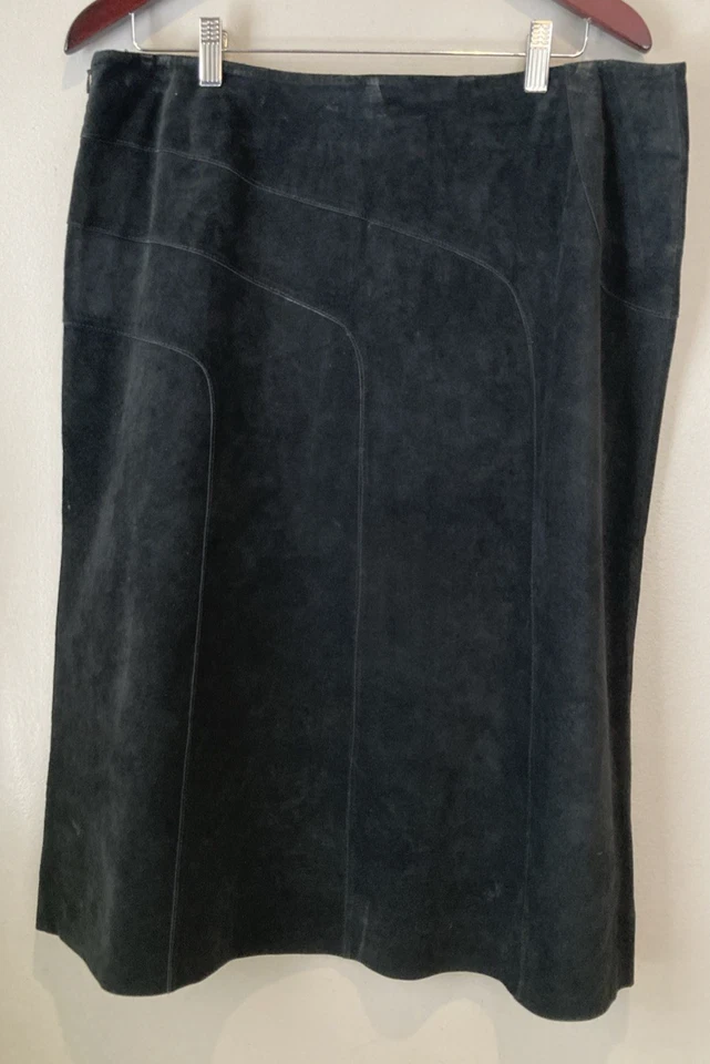 Falda negra de cuero genuino Alfani talla 16 Foto 2 de 4