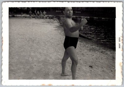 Vtg B&W Snapshot Shirtless Man Flexing In Swim Trunks Tampa FL Springs 1958