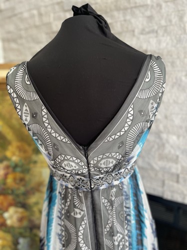 NWT White House Black Market Blue Maxi Dress Sequin Waist Flowey V Neck Size 6 - Picture 8 of 17