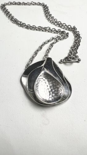 Georg Jensen Modernist pendant #397 year 1985 / .9