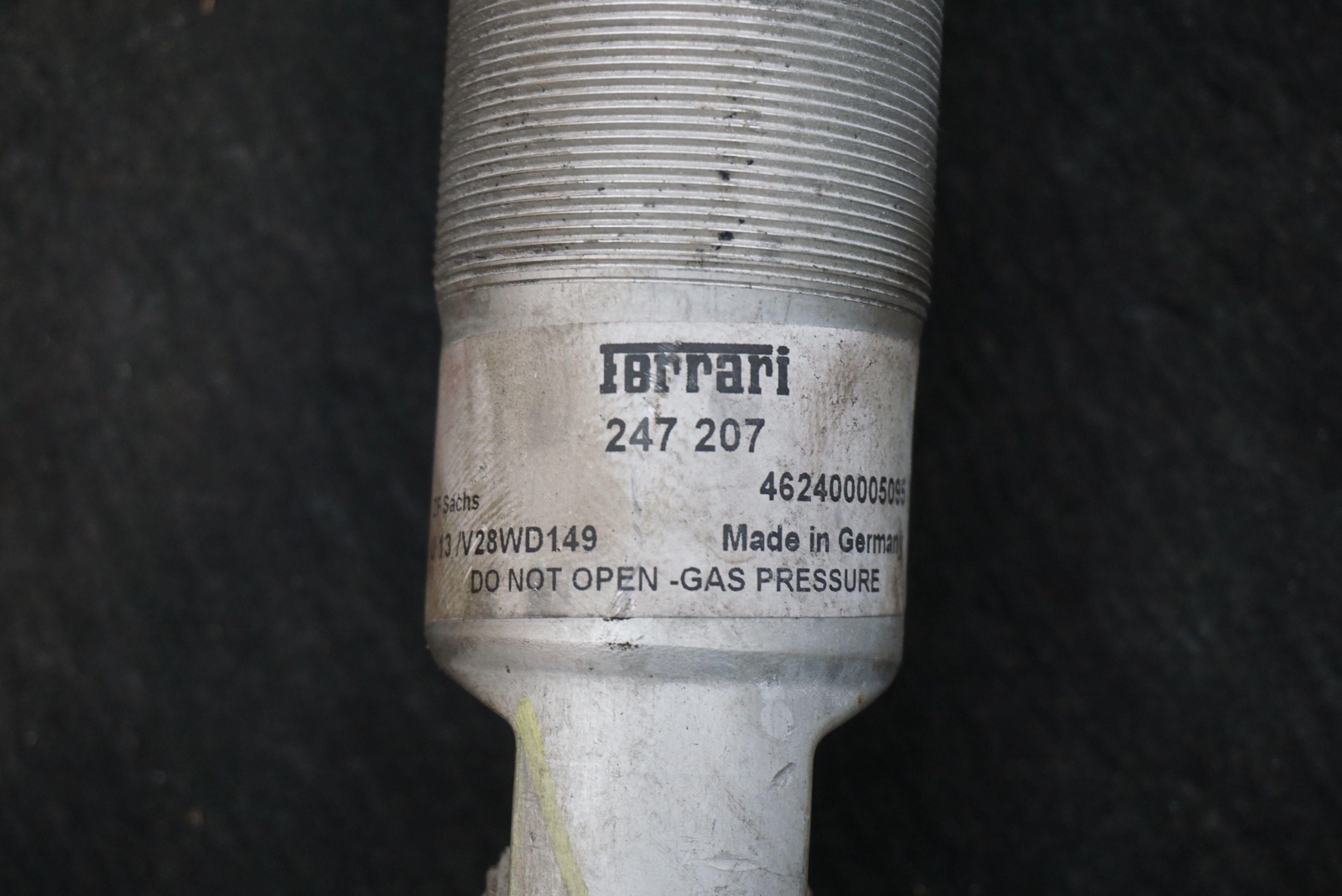 Front Left Or Right Shock Absorber Spring Strut 247207 Ferrari California 08-14