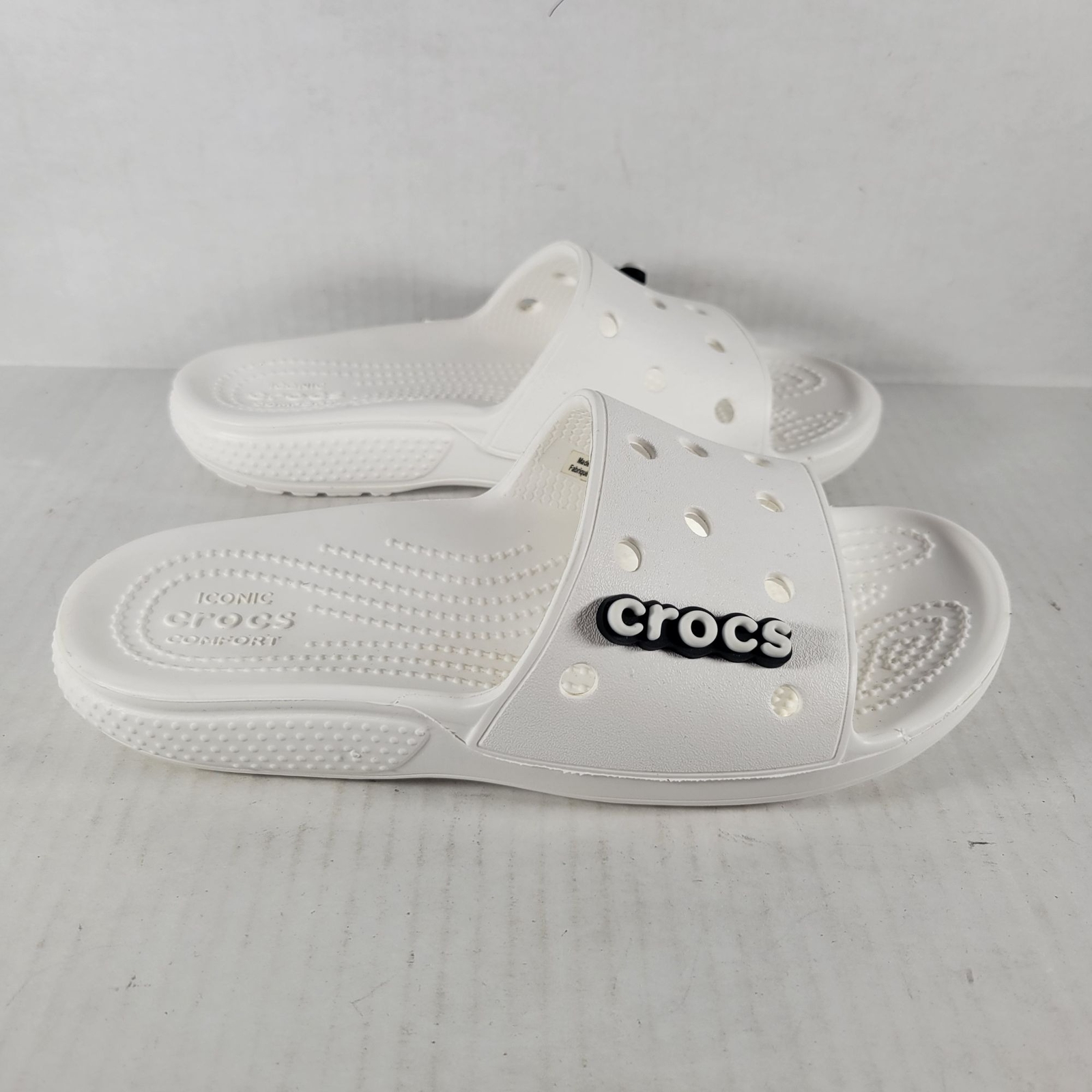 NWOT Crocs White Kids Casual Lightweight Slide Sandals Size