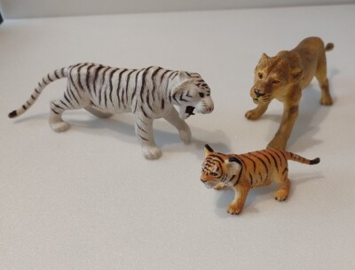 Frühförderzentrum ELC Wild Zootiere Raubkatzen Löwen Tiger Sammlung 23
