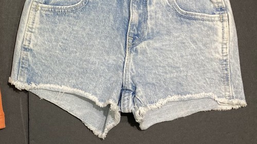 Girl's Gymboree & Gap Outfit Size 4 - Surfing Puppy Top w/Jean Shorts EUC - Picture 7 of 7