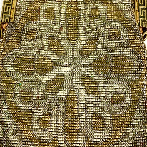 Rare French Antique Art Deco Women's Gold & Silver Micro Beaded Purse Beads - Picture 7 of 12