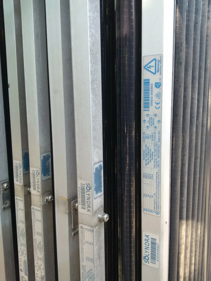 SOLYNDRA Dünnschicht Solarmodul Solarpanel SL-001-165 - Bild 3 von 4