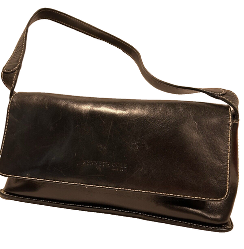 Kenneth Cole Black Leather Purse Handbag Magnetic Closure