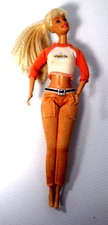 Vintage 1999 Mattle Barbie Blonde Hair Bendable Arms & Waist Doll 12 in