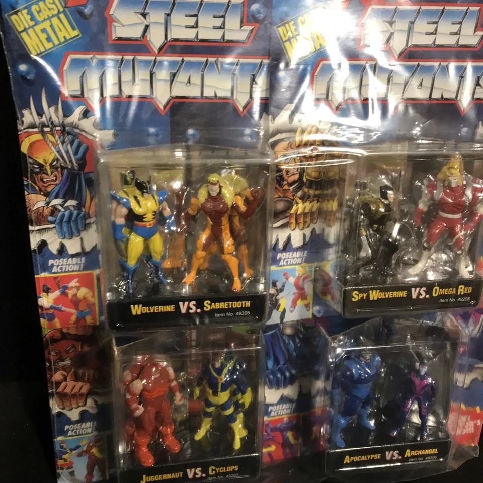Juego completo de 4 Toy Biz Marvel Diecast X-Men Steel Mutants 1994. Precintado Foto 3 de 4