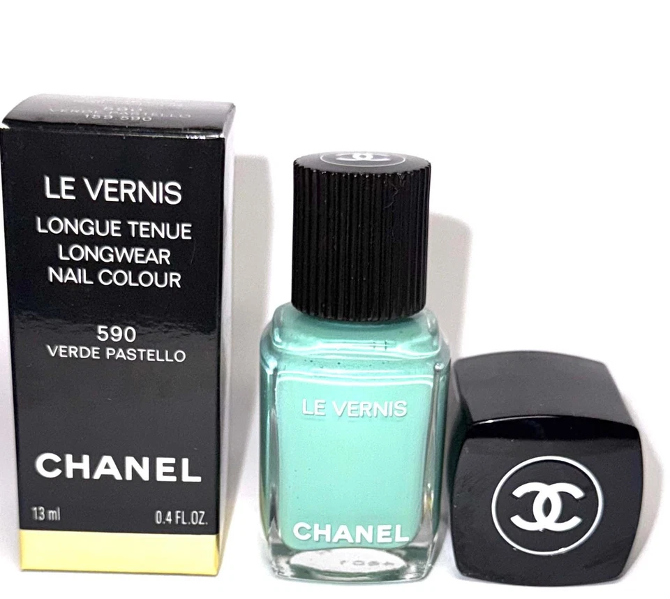 Chanel Le Vernis Longwear Nail Colour 590 Verde Pastello 13ml - Bild 2 von 4