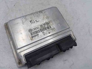 VW PASSAT Variant B5 3B6 Motorsteuergerät ECU 0261204614 8D0907558F 25482331
