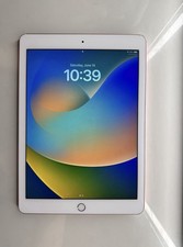 Apple iPad Tablet 9.7