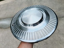 1963-1965 Oem Plymouth Valiant 13 Inch Chrome Hubcap 2401820 Very Good Cond 1 1963-1965 Oem Plymouth Valiant 13 Inch Chrome Hubcap 2401820 Very Good Cond 1