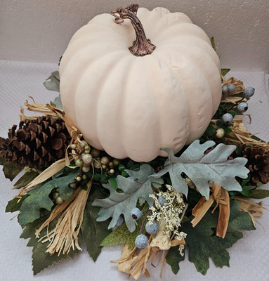 Beautiful Crafted Light Up Fall White Pumpkin CenterPieceThanksgiving Fall Decor