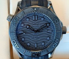 MINT!!  Omega Seamaster Diver 300M Black Black Men's Watch 210.92.44.20.01.003