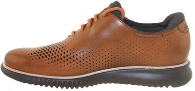 Cole Haan Men display picture 3