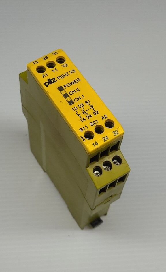 Pilz 774350 Relay P2HZ X3 24VDC 2S 10