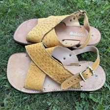 Huarache Sandals Original Ostrich Leather Avestruz 9 Authentic Buttercup Gold
