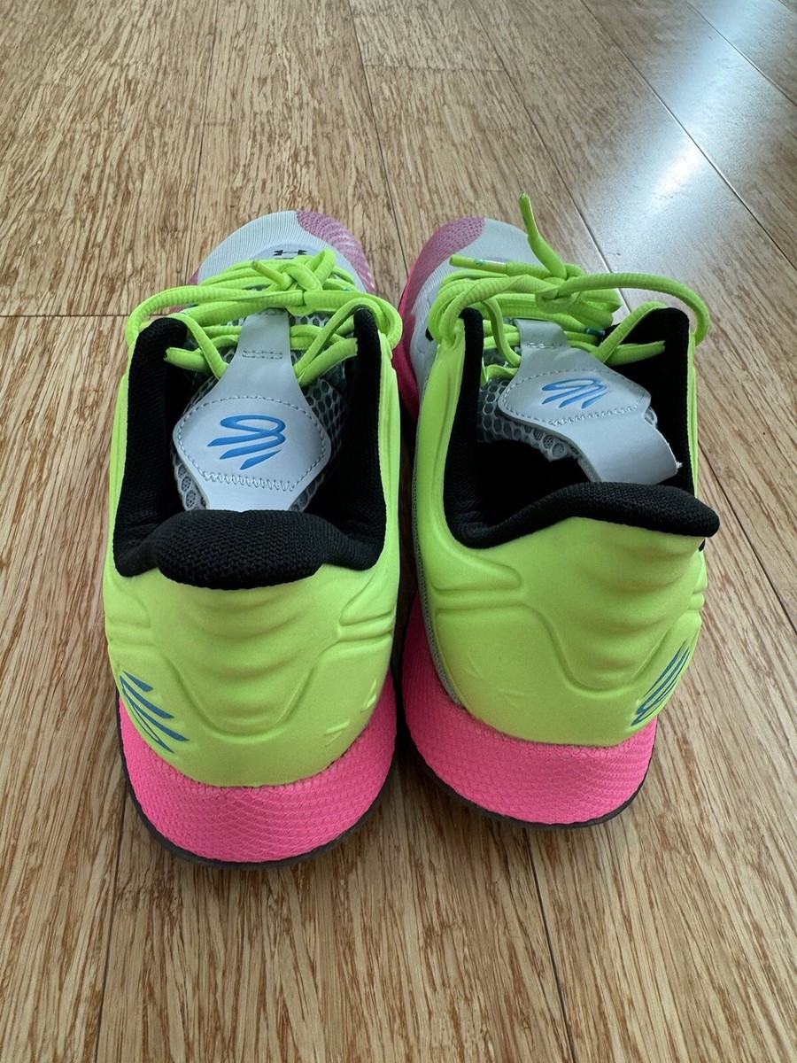 Under Armour Curry Splash HOVR Low Halo Grey Pink Basketball  display picture 2