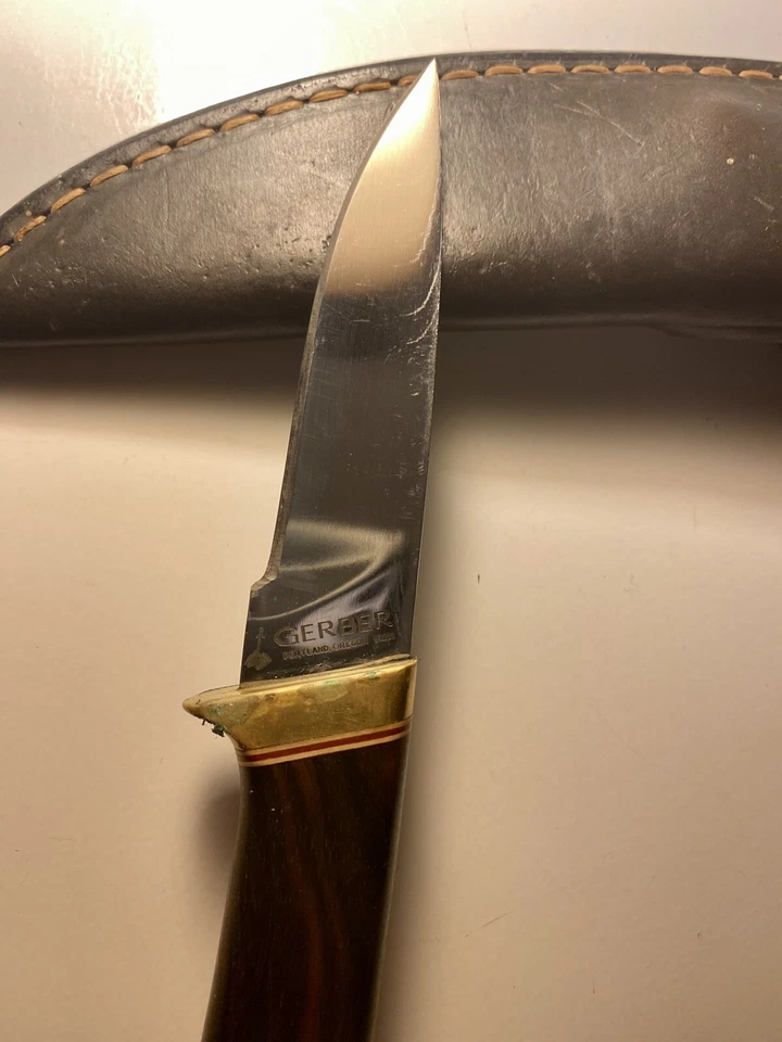 Gerber USA C375 Hunter-Skinner Knife Ebony Wood Handle Original Sheath - Image 2 of 4