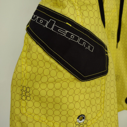 Volcom Bumble Bee Honeycomb Geometric Yellow Surf Skate Board Shorts Mens 32 - Picture 3 of 8