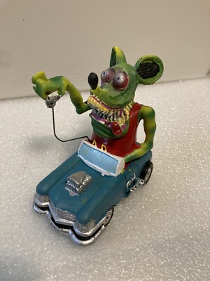 RAT FINK. I DON'T FINK SO GREEN RAT CONVERTIBLE Custom Cast Resin