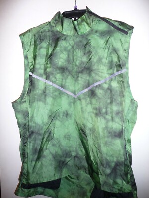 NWT Nike Tech Pack Men's ''Tomatillo Green'' Running Jacket Size XL  BV5679-355 