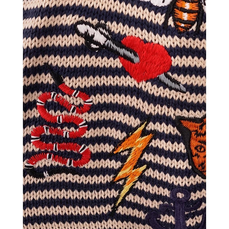 S NUEVO $1450 GUCCI Para Hombres Beige Azul Marino Rayas LOGO ABEJA SERPIENTE GATO CUELLO EN V SUÉTER TEJIDO Foto 4 de 4