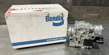 Nos Surplus Genuine Bendix air brake check valve BX801479