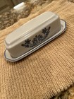 VTG Pfaltzgraff Covered Butter Dish Yorktowne Pattern 1970s Excellent Condition