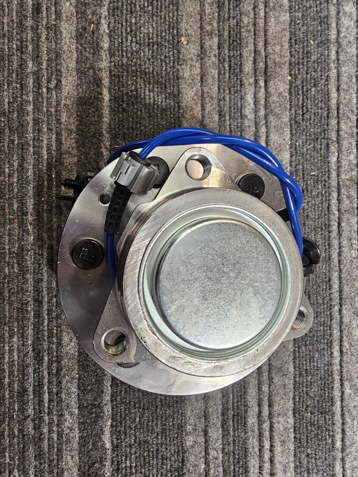 MOOG 515174 Front  Wheel Bearing & Hub Assembly For Cadillac Escalade 2007-2014