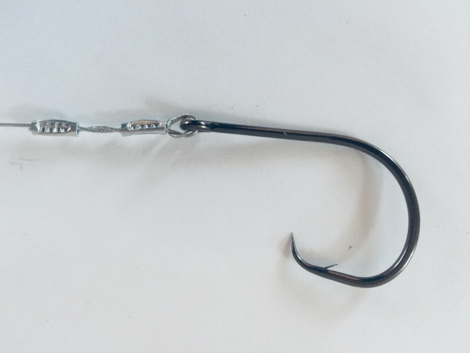 5 X 100 LB X 8/0 CIRCLE HOOK WIRE TRACES DOUBLE CRIMPED FLEMISH LOOP
