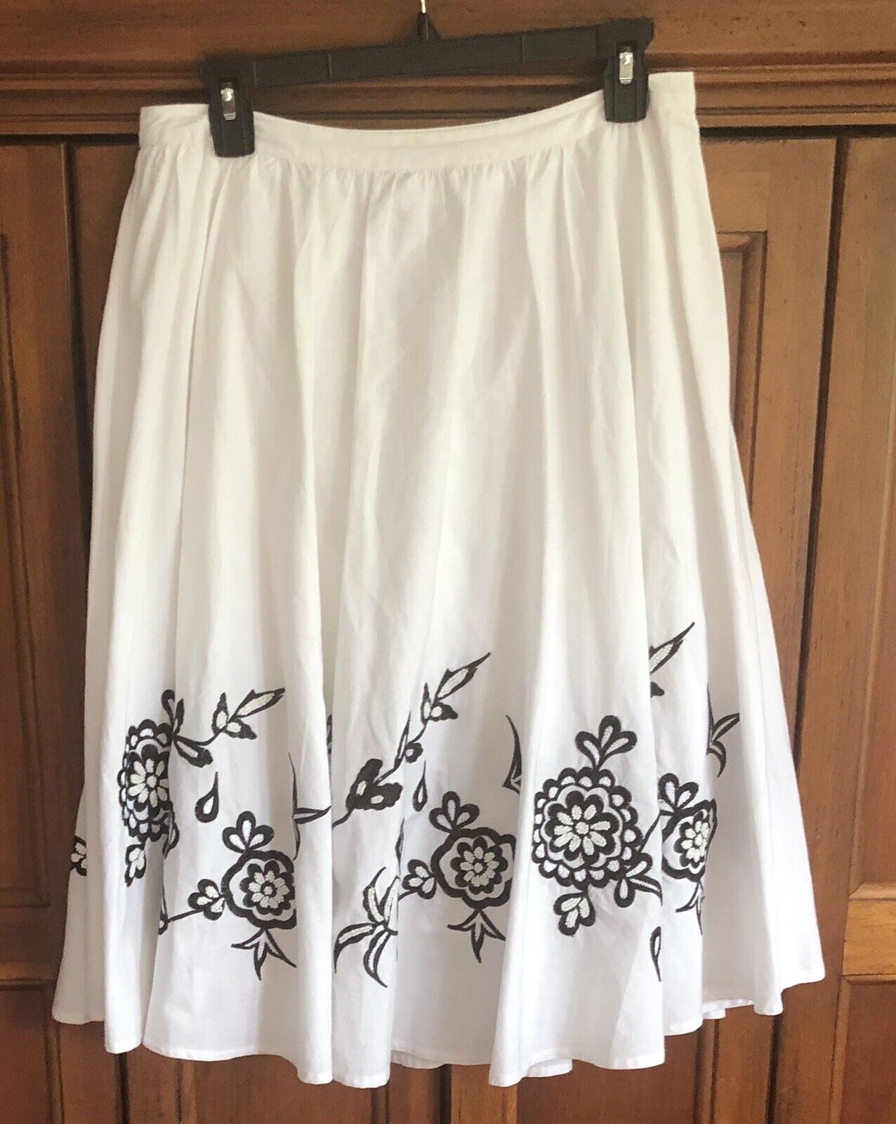 Womens Black White Beaded Embroider Floral Grace Elements Skirt Sz 6 Excellent