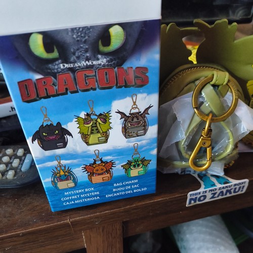 Zippleback How to Train Your Dragon Mini-Backpack Loungefly - Picture 2 of 2