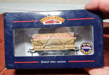 Bachmann  37-677  14 Ton Tank  Wagon