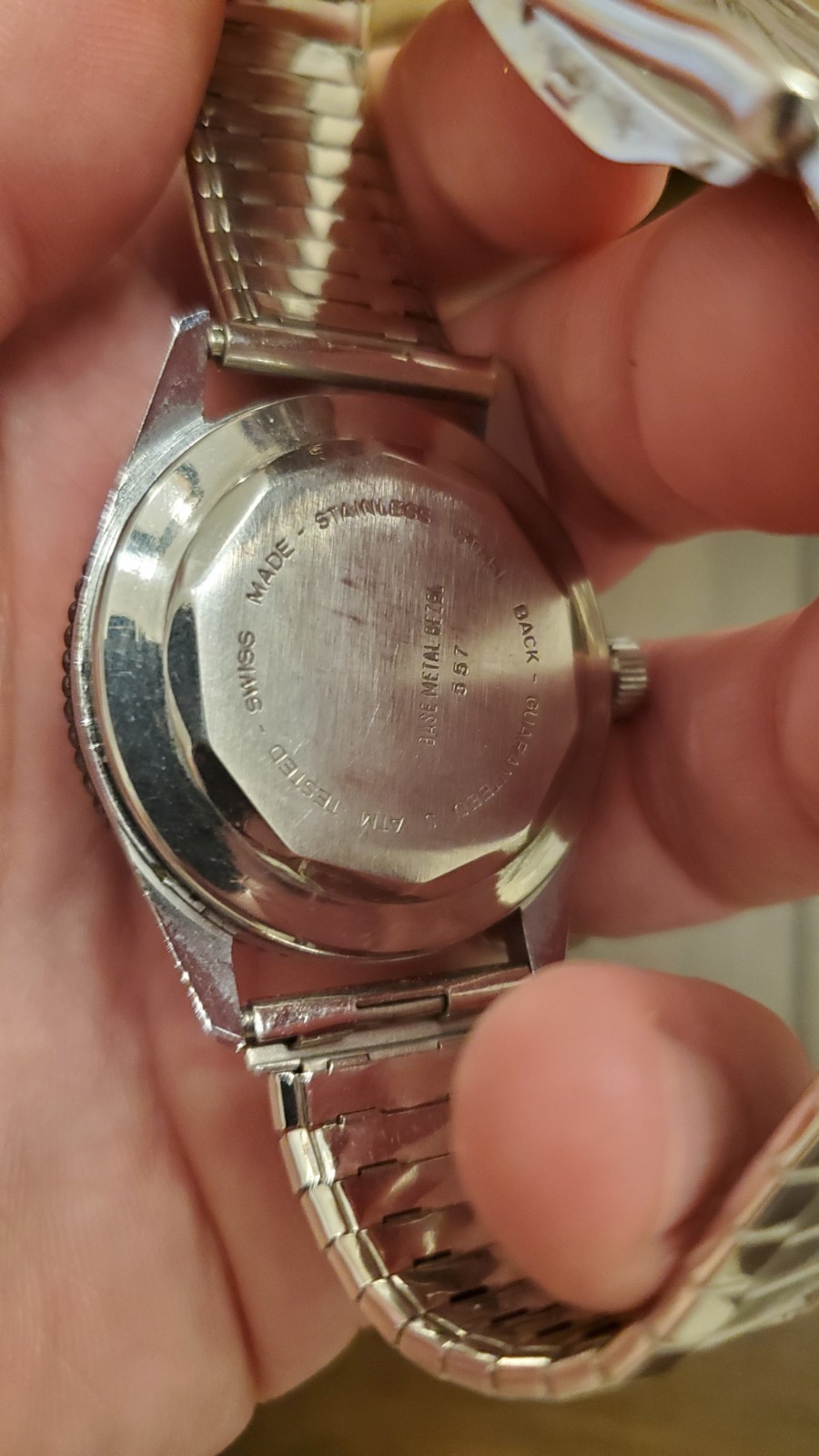 Bercona Automatic Shock Resistant Watch - image 4