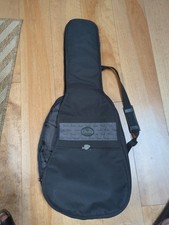 Fender Gig Bag Soft Case for 3/4 Size Steel Or Nylon Acoustic Guitars  W/Logo