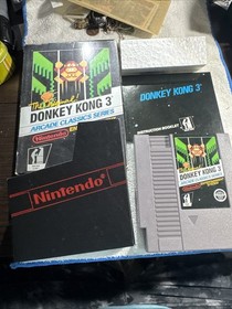 Donkey Kong 3 (1986) Authentic Nintendo NES Rev-A 5 Screw w/ Hangtab