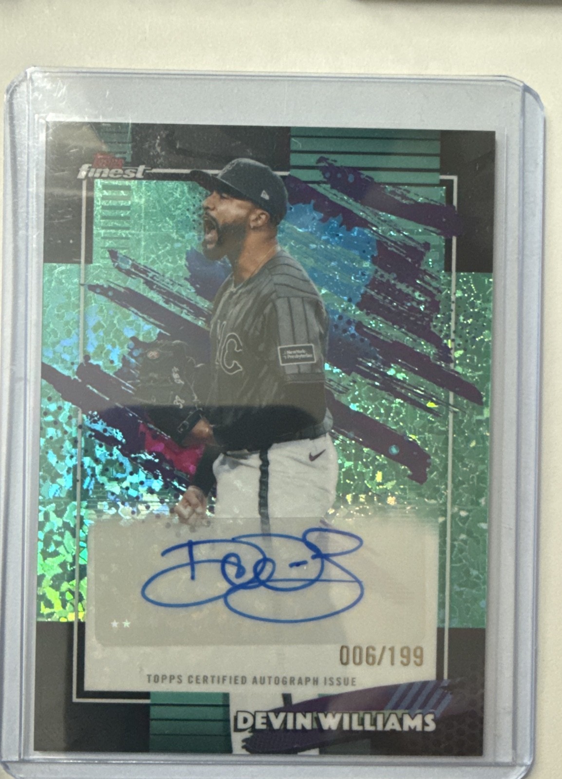 2026 Topps FinestAutographs Devin Williams Aqua Mini-Diamond Refractor /199