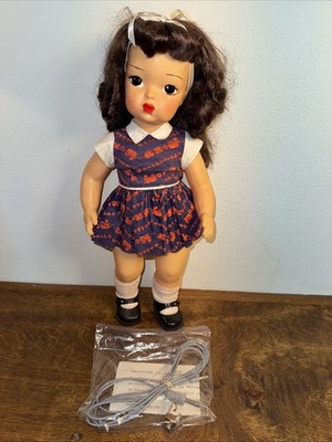 Beautiful Vintage Talking Terri Lee Doll 16