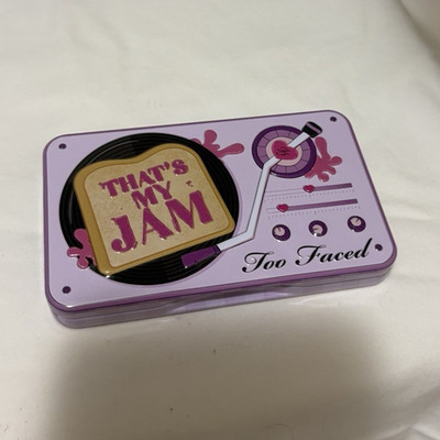 Too Faced That's My Jam Eyeshadow Palette 8 Shades Metallic Shimmer Pressed
