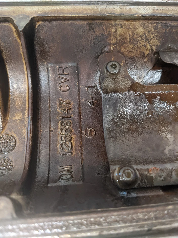 Крышка правого клапана для 04–05 Chevrolet Malibu 3.5 12568147 - Изображение 4 из 4