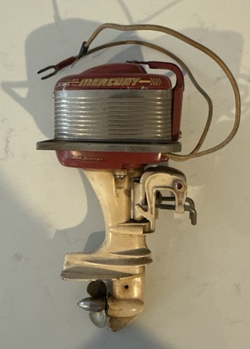 RARO MOTORE FUORIBORDO BARCA GIOCATTOLO VINTAGE MERCURY MARK 55 THUNDERBOLT FOUR - Foto 3 di 19