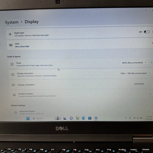 Dell Latitude E7470 - 14'' 2.6GHz Intel Core i7-6600U 8GB RAM 128GB NVMe - Zdjęcie 10 z 15