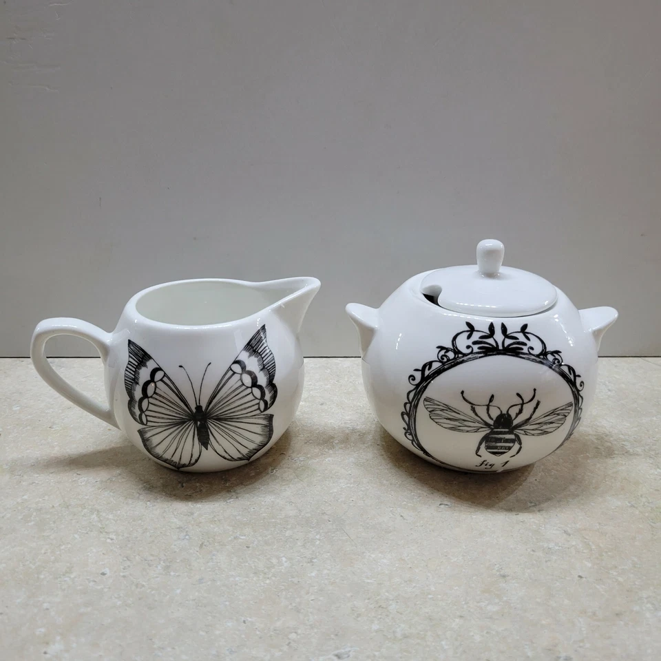 Juego de crema y azucarero de porcelana mariposa y abeja The English Table Butterfly and Bee Foto 4 de 4