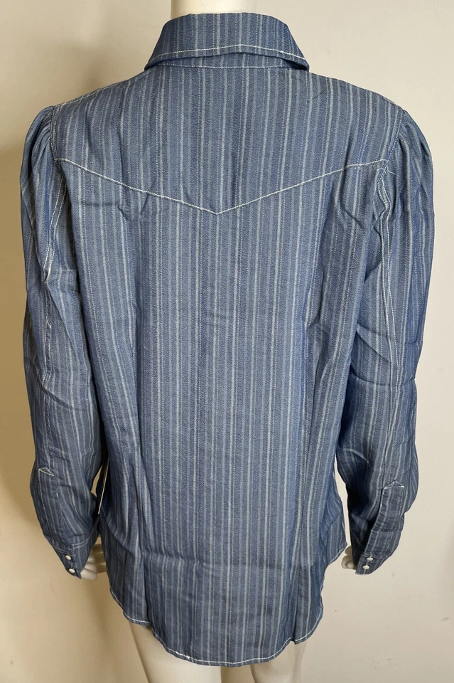 Double D Ranch Heath Denim Workshirt NWT L Pearl Snap Pockets Emrboidered Yoke - Image 2 of 4